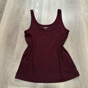 Old Navy Women's Deep Burgundy Tank Top